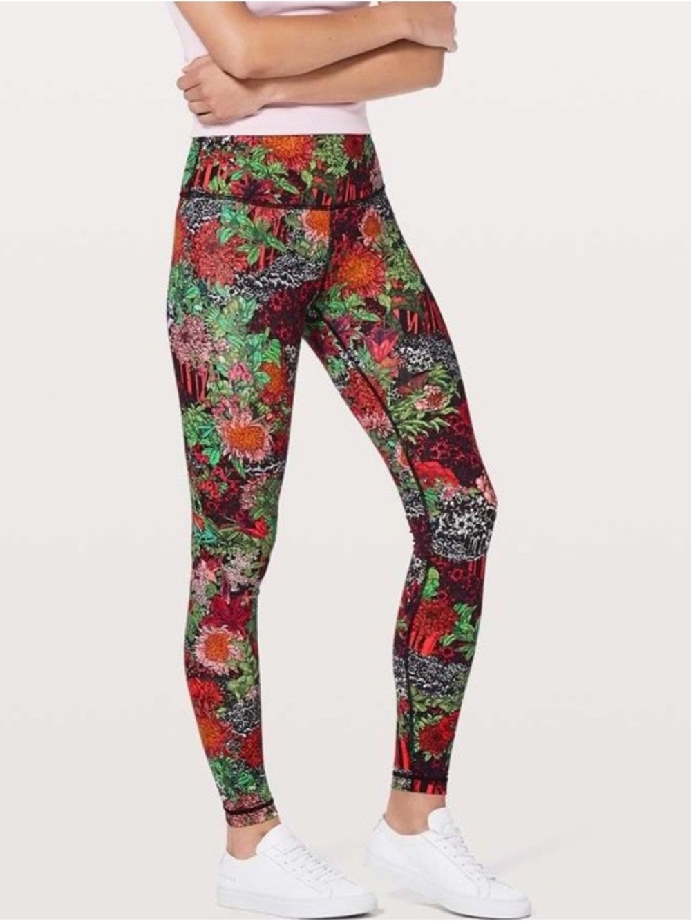 Lululemon Wunder Under Hi-Rise Tight 28"
Zen Garden size 4